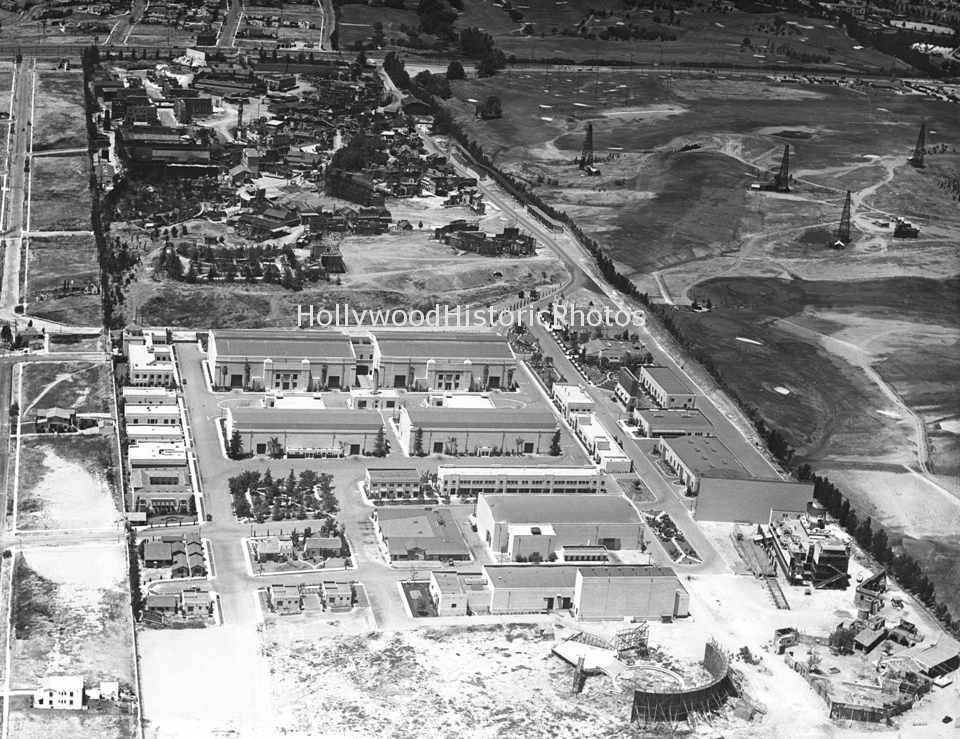 Fox Movietone Studio Fox Hills Unit 1929 WM.jpg